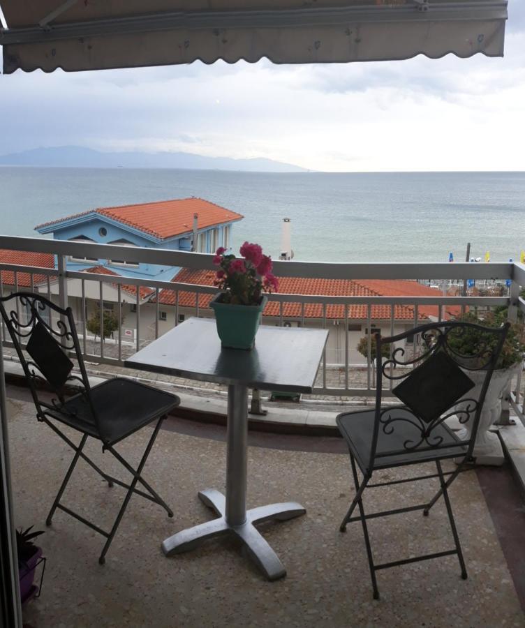 Sea View Home Кавала Экстерьер фото